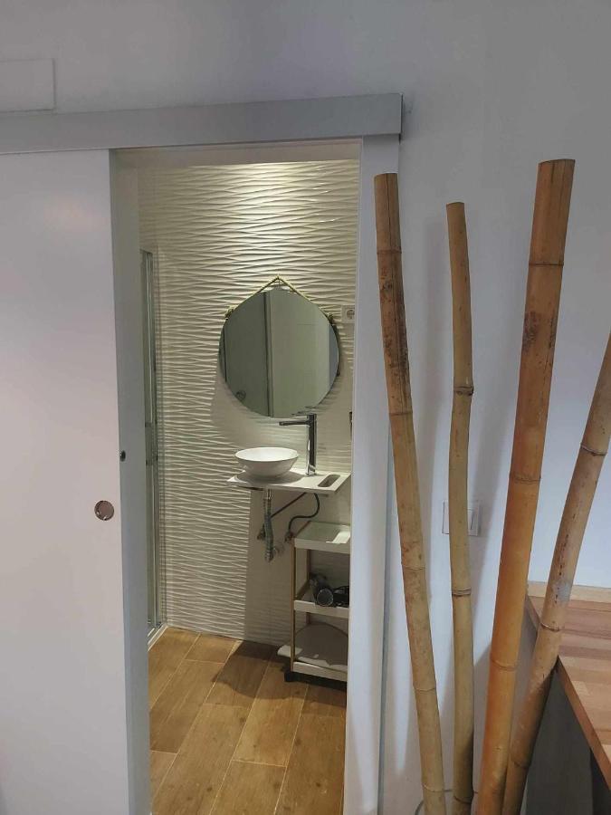 Letsmalaga - Lovely Studio In Malaga Centre Bagian luar foto
