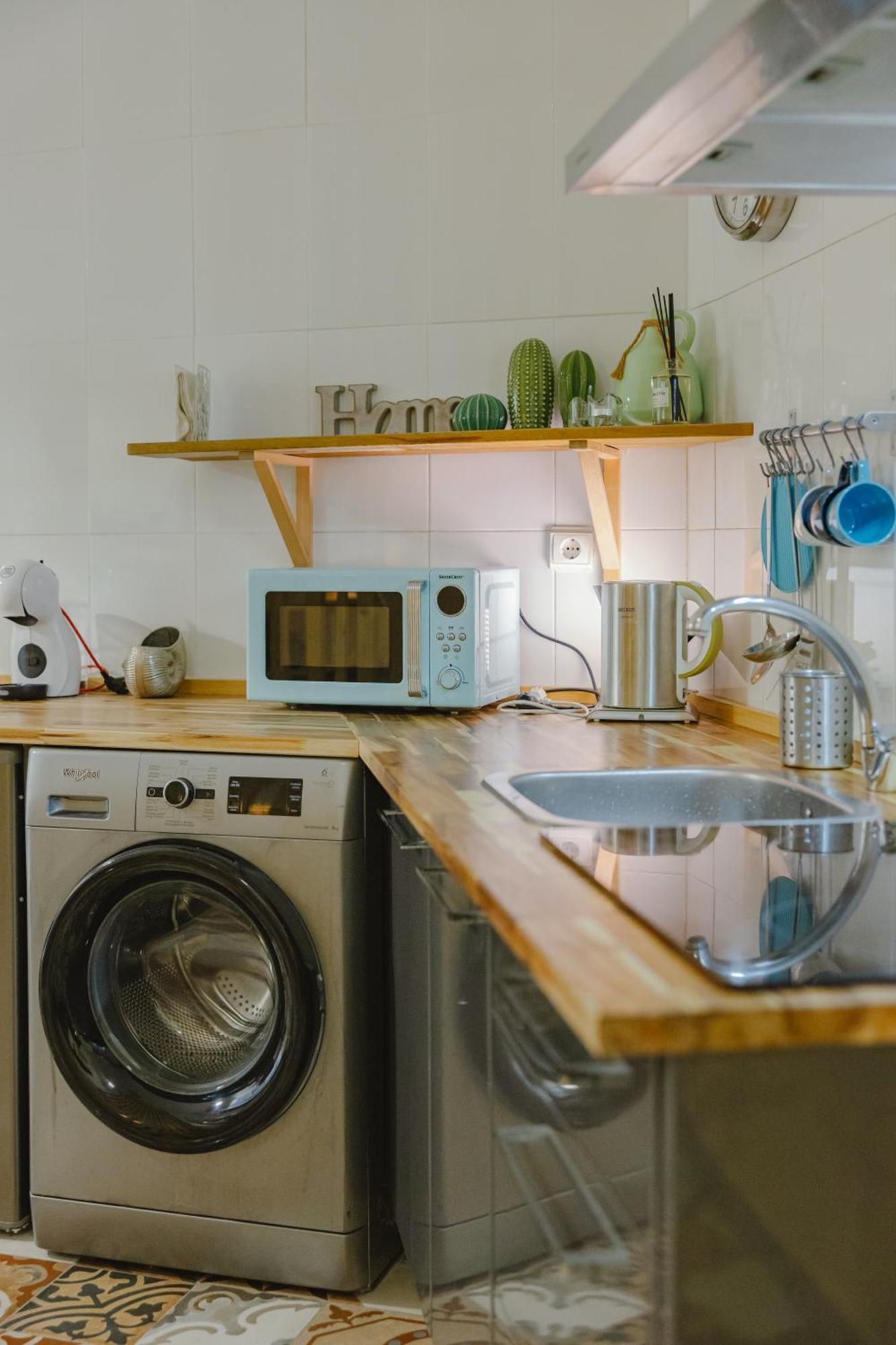 Letsmalaga - Lovely Studio In Malaga Centre Bagian luar foto