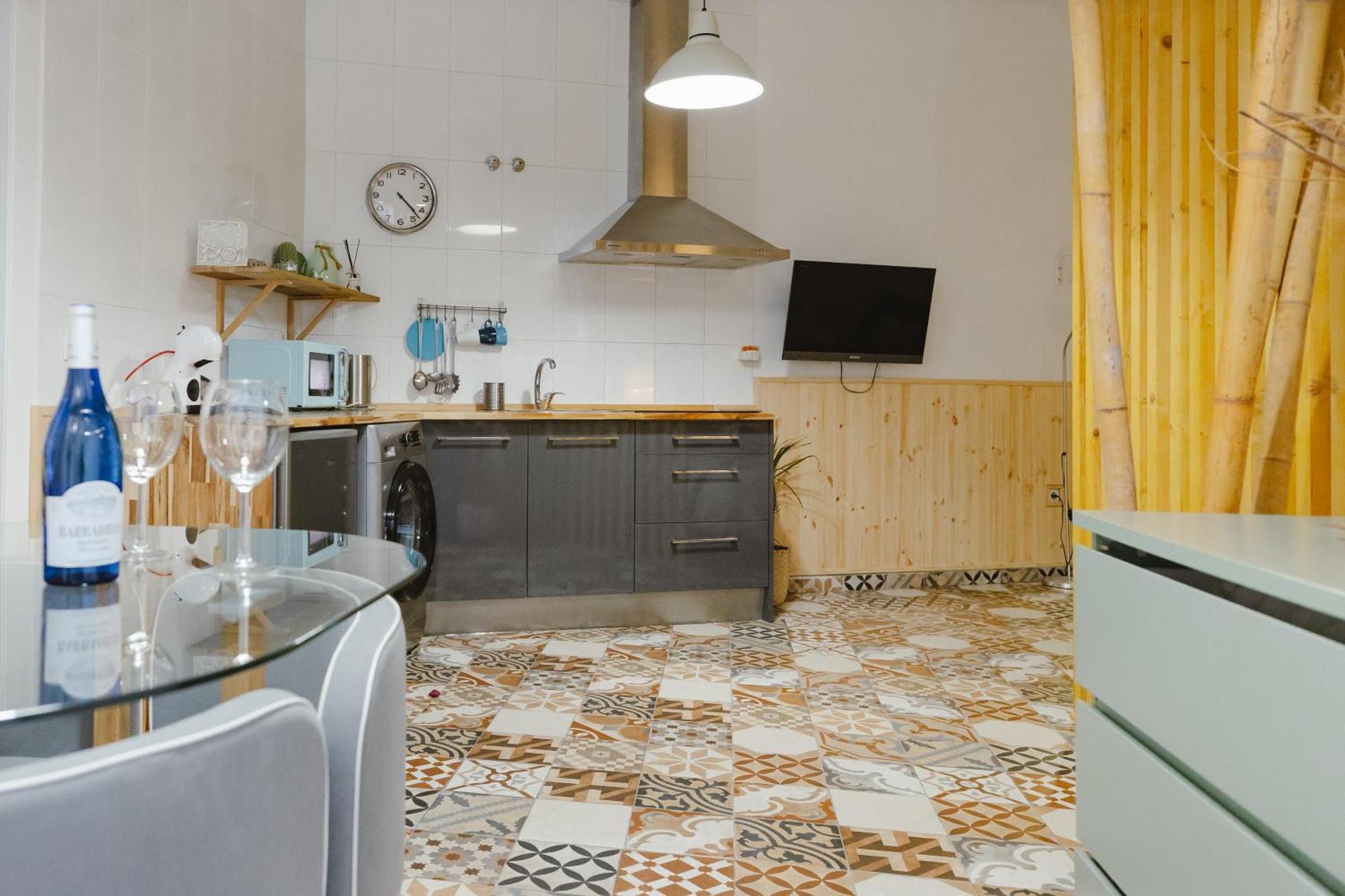 Letsmalaga - Lovely Studio In Malaga Centre Bagian luar foto